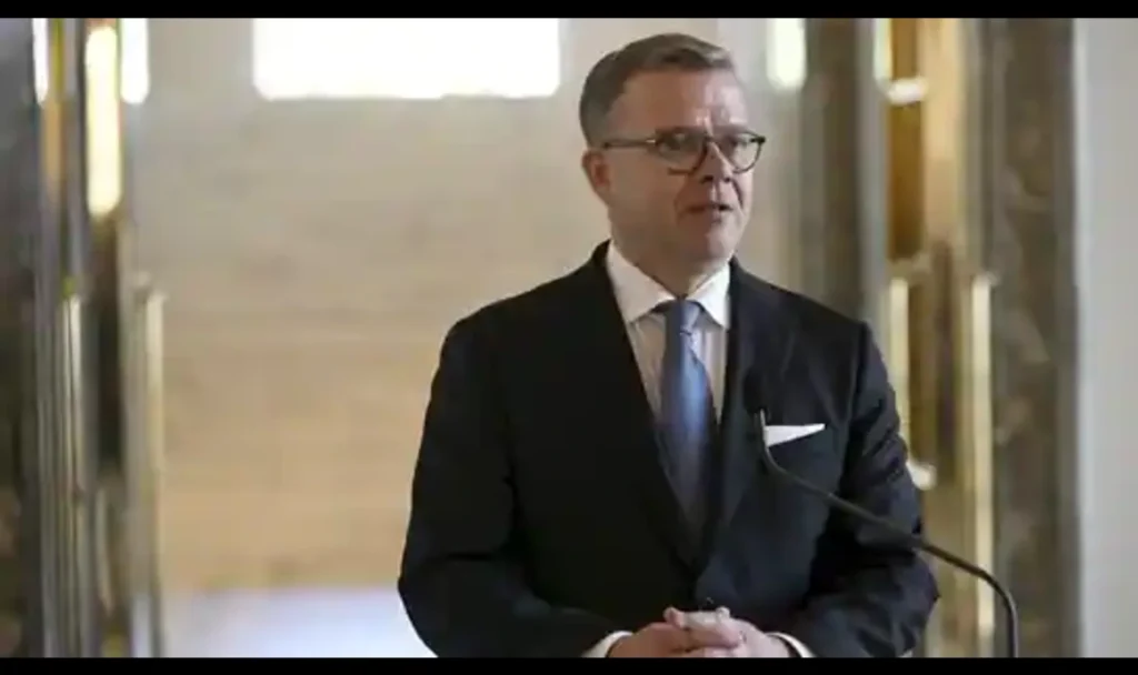 Finland Prime Minister giving speech