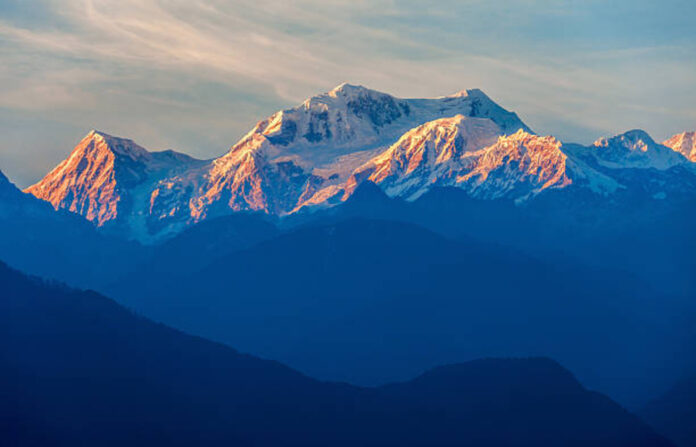 Pelling mountains