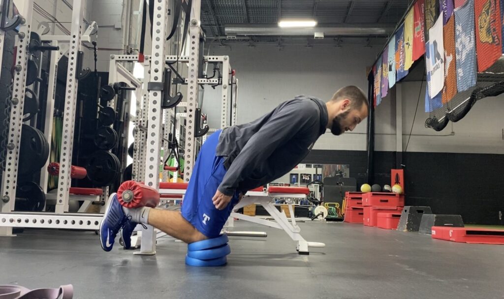 Nordic hamstring curl