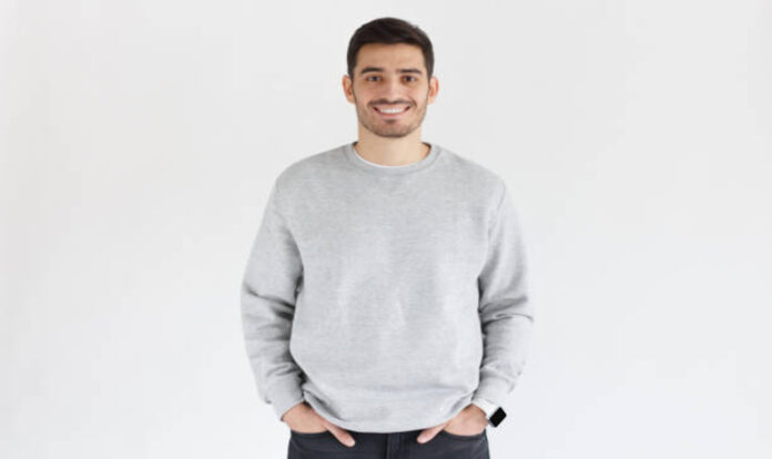 man-in-oversized-Jumper