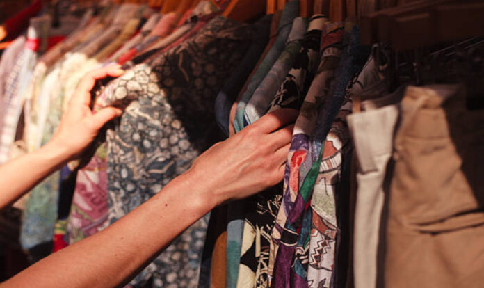 woman-browsing-clothes